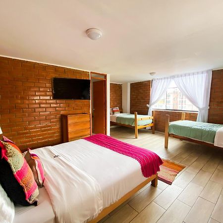 Хостел Tupac Huaraz Экстерьер фото