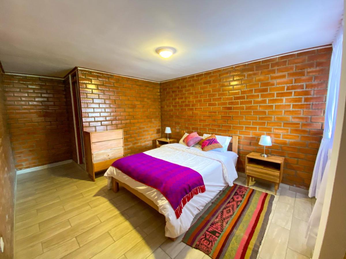 Хостел Tupac Huaraz Экстерьер фото
