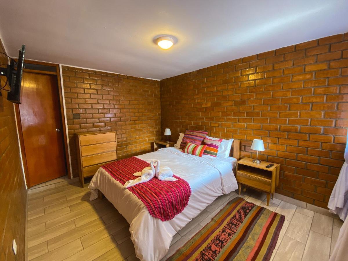 Хостел Tupac Huaraz Экстерьер фото