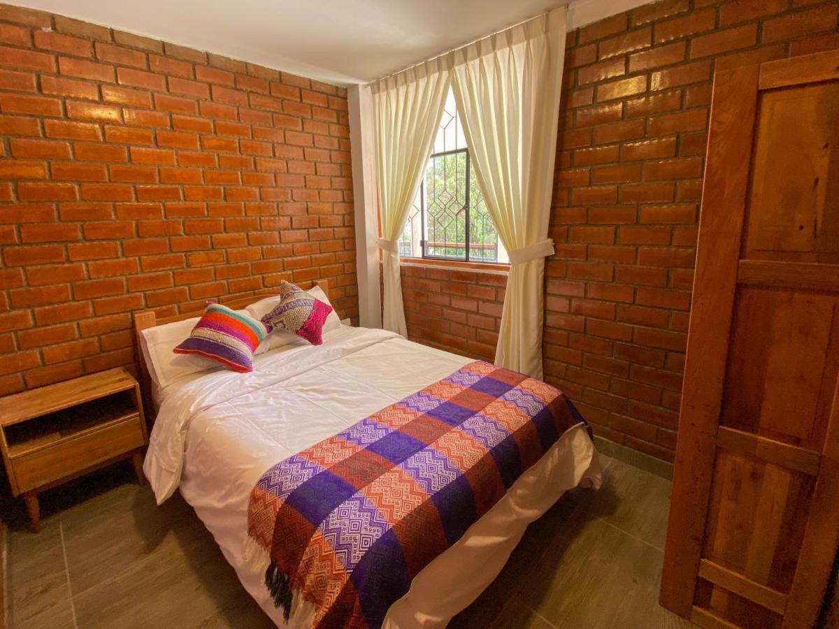 Хостел Tupac Huaraz Экстерьер фото